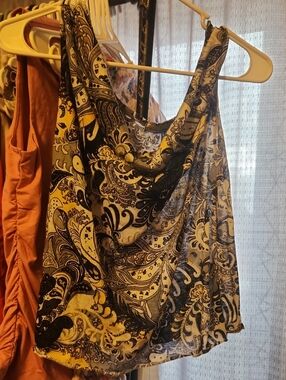 Vine Street Apparel Yellow & Black Paisley Draped Camisole